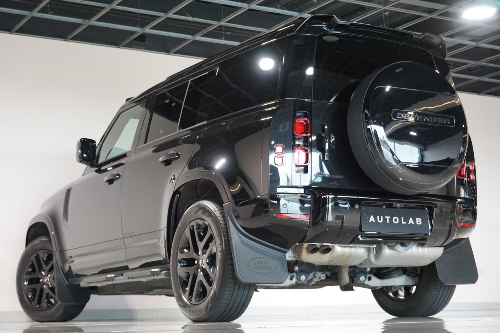 Land Rover Defender 110 3.0 D250 MHEV S Hard Top SUV 5dr Diesel Auto 4WD MWB Euro 6 (s/s) (250 ps)